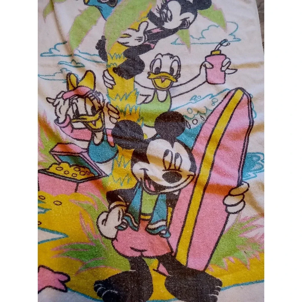 VTG Mickey Mouse & Friends BEACH BATH TOWEL 29”x54” MADE IN USA‎ 100% COTTON